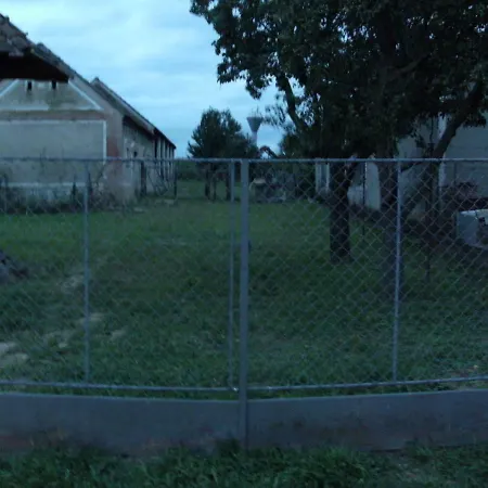 98 Petofi Utca Balatonmagyarod